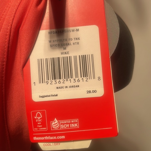 Womens The North Face HyperLayer Tank New!! - Picture 4 of 4